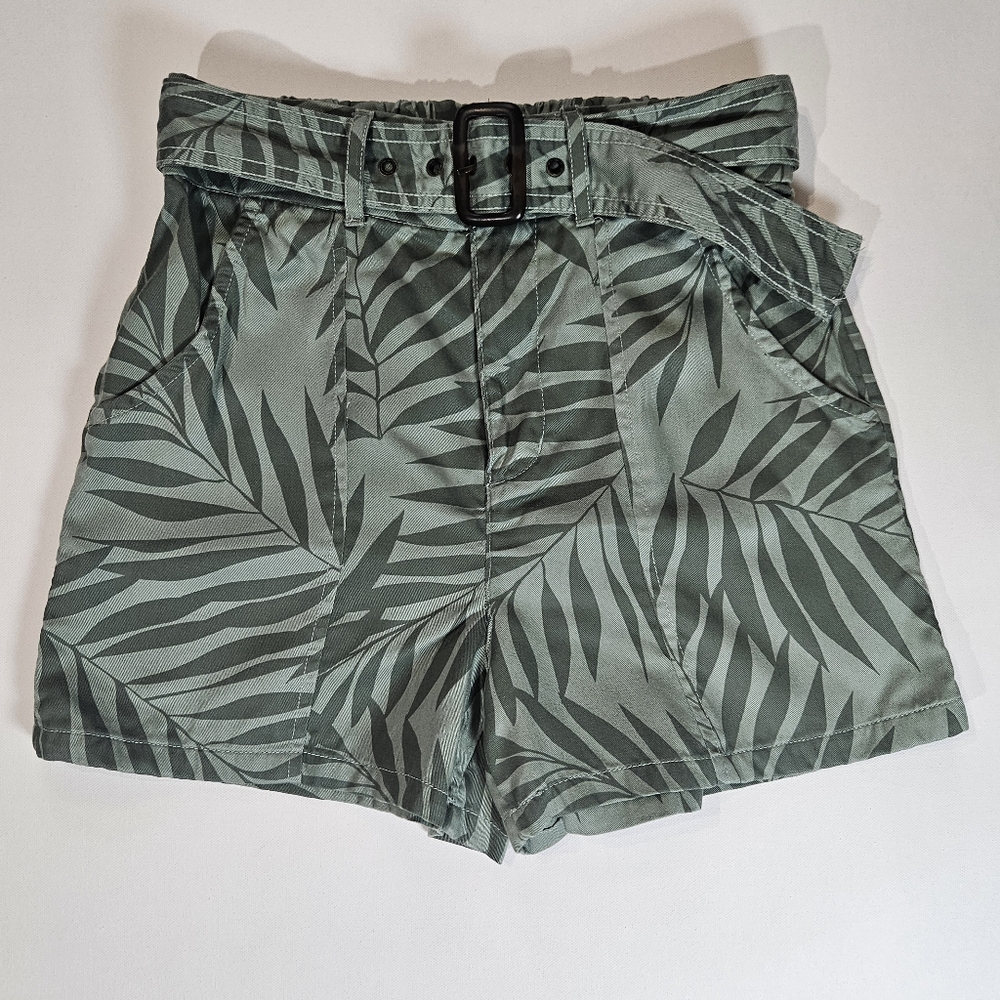 C&C California Mini Shorts Womens Small Green‎ Tropical Palm High Rise Coastal